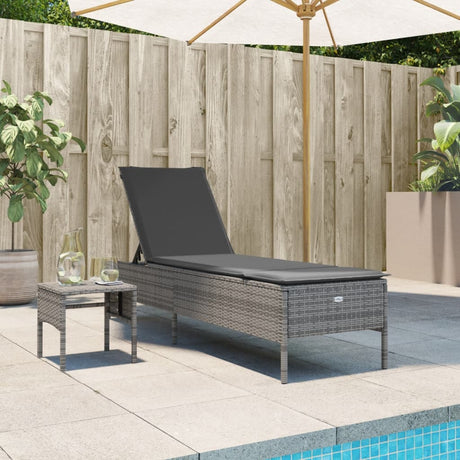 Vidaxl ligbed met tafel en kussen poly rattan grijs