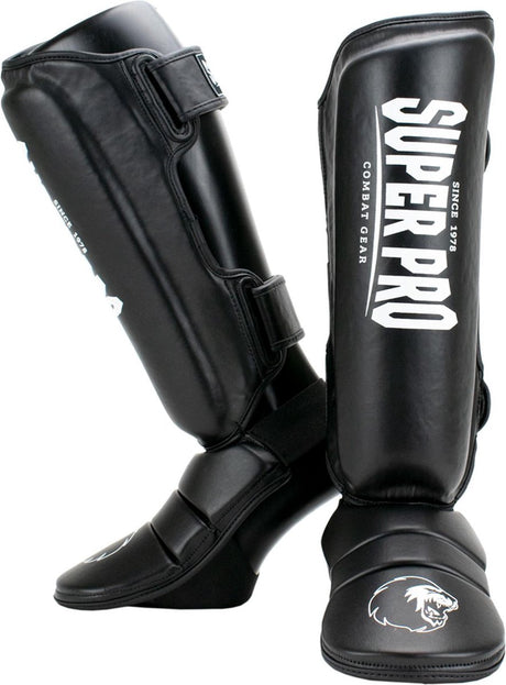 Super pro combat gear scheenbeschermer protector zwart wit extra large
