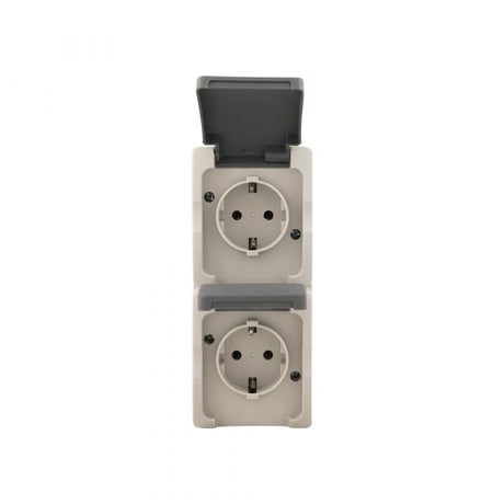 AC wall socket. 2-time+ra Vertik.