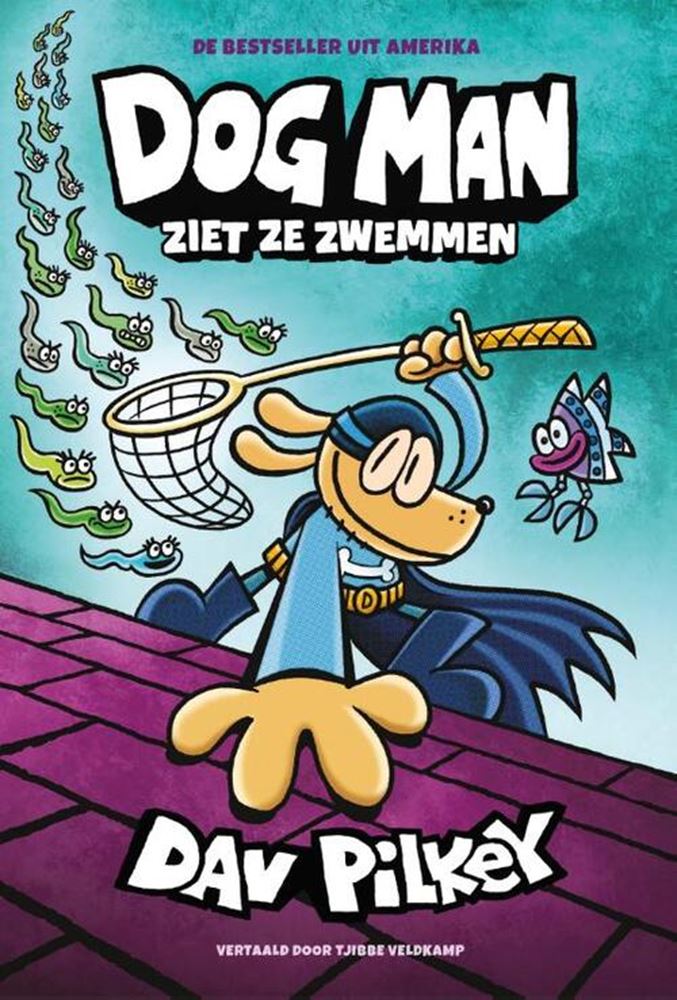 Centraal boekhuis dog man ziet ze zwemmen