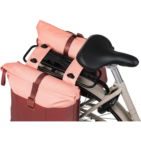 Basil b.v. dubbele fietstas basil vive mik 28-35l 14 x 30 x 38 cm - bordeaux roze