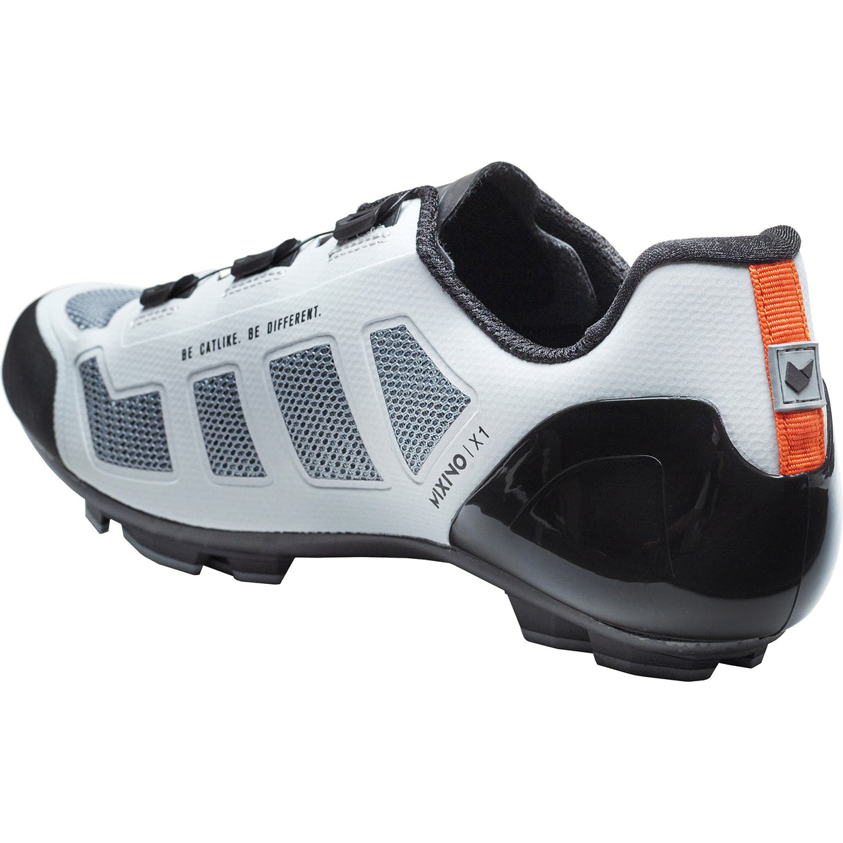 Zapatos buzaglo mtb mixino xc1 tamaño 42 gris carbono