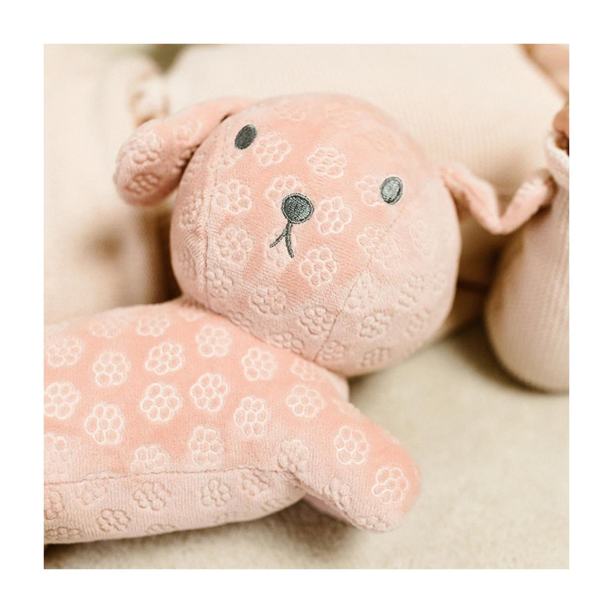 Little dutch snuffie 25cm pink flower grs