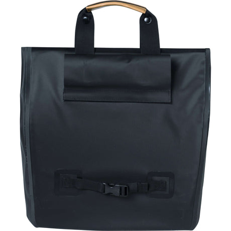 Basil Urban Dry Shopper - waterdichte fietsshopper, vegan leather details, verstelbare sluiting, reflectie, mat zwart