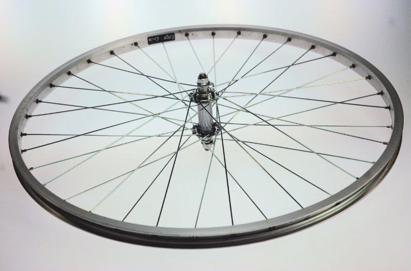 Verv == Voorwheel 26x1,75 Alu Srebrny pusty