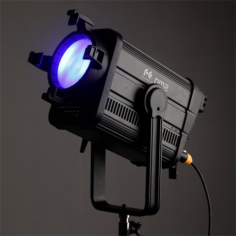 Falcon Eyes RGB LED Fresnel Spot Dimmable DM2 200w