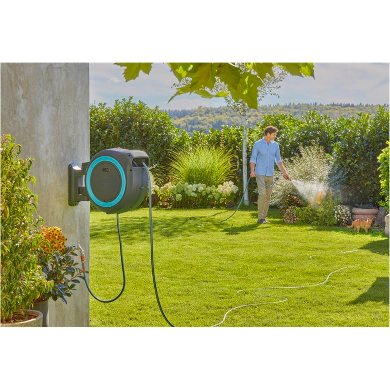 Gardena 35 m wand-slangenbox powerroll xl slanghaspel (grijs turquoise, 35 meter, accu en oplader niet inbegrepen, power for all alliance)