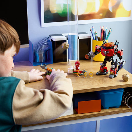 Lego ® sonic the hedgehog™ knuckles vs. dr. eggman egg crusher mecha - 77005