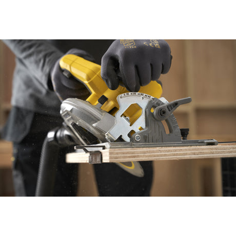 Stanley fatmax v20 18v cirkelzaag 190mm handcirkelzaag (zwart geel, accu en oplader inbegrepen, met koffer)
