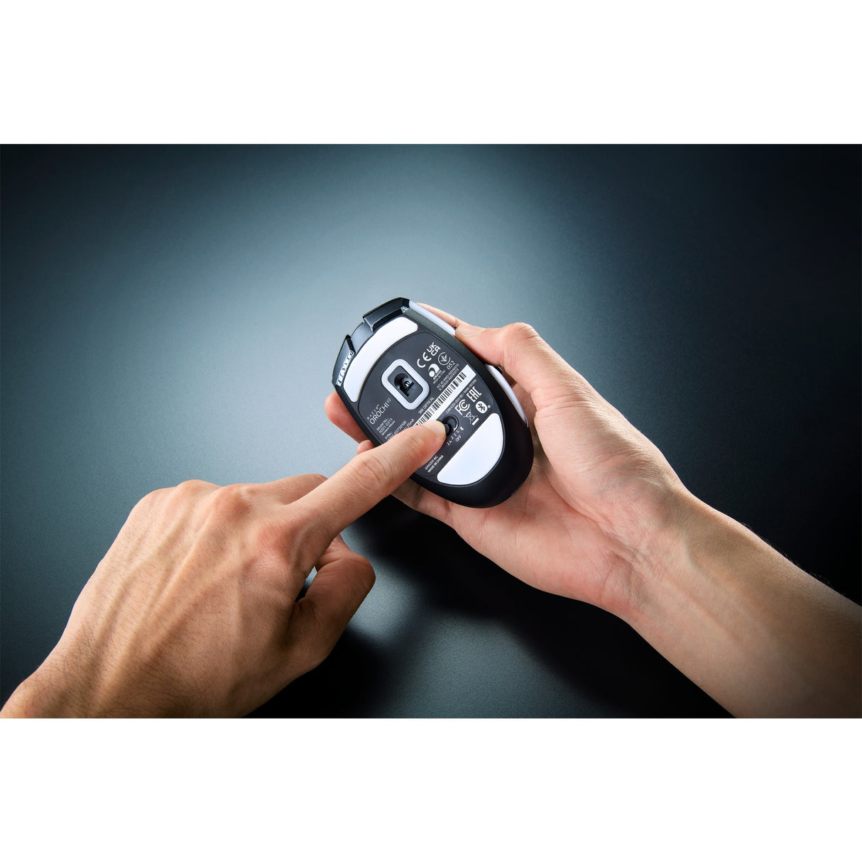 Razer orochi v2 mobile wireless gaming mouse (zwart, 18.000 dpi, 2.4 ghz + bluetooth)