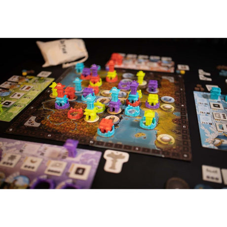 European player network deities bordspel (engels, 2 - 4 spelers, 45 - 60 minuten, vanaf 14 jaar)