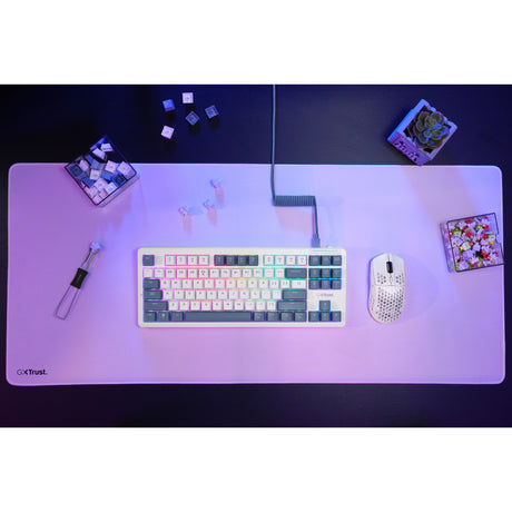 Trust gxt 872 xyra mechanisch tkl-gamingtoetsenbord (wit, us lay-out (qwerty), leobog seiya, 80% (tkl), rgb, hot swap)