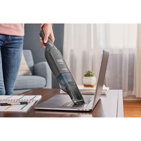Black+decker hlvc320j11-qw 12v 2.0ah slim handvac kruimeldief handstofzuiger (zwart, incl. jack-plug lader)