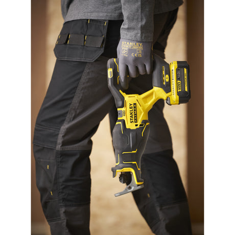 Stanley brushless v20 18v fatmax reciprozaag (zwart geel, accu, oplader en koffer inbegrepen)