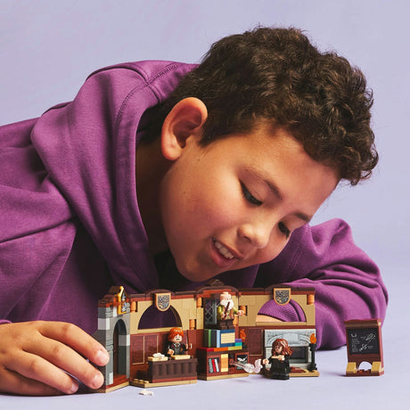 Lego harry potter kasteel zweinstein: toverspreukenles speelgoed voor 8 jaar en ouder 76442