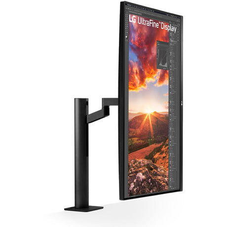 Lg ergo ips monitor met usb type-c 31.5 4k ultra hd (zwart, 1x displayport, 2x hdmi, 1x usb-c, 2x usb-a)