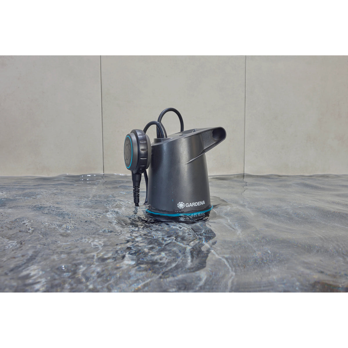 Gardena dompelpomp 20000 basic voor helder water, 20.000 l h