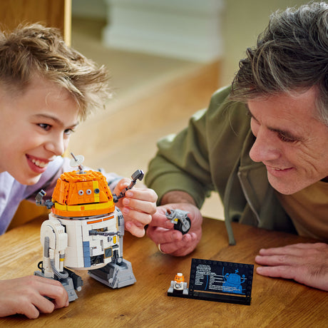 Lego ® star wars: ahsoka™ chopper (c1-10p)™ astromech droid - 75416