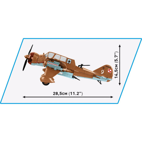 Cobi historical collection - pzl.23 karaś constructiespeelgoed (schaal 1:32)