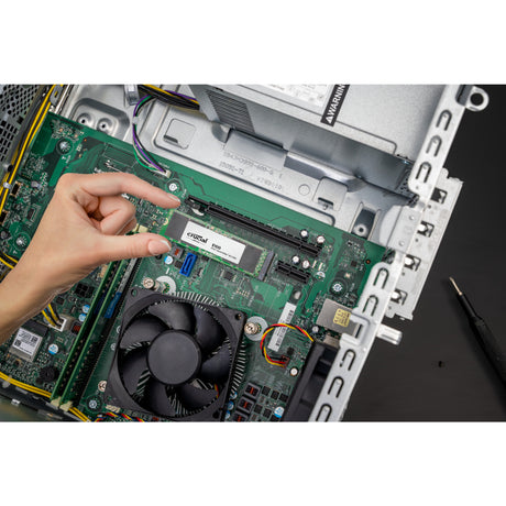 Crucial e100 2 tb ssd (pcie 4.0 x4, nvme, m.2 2280)