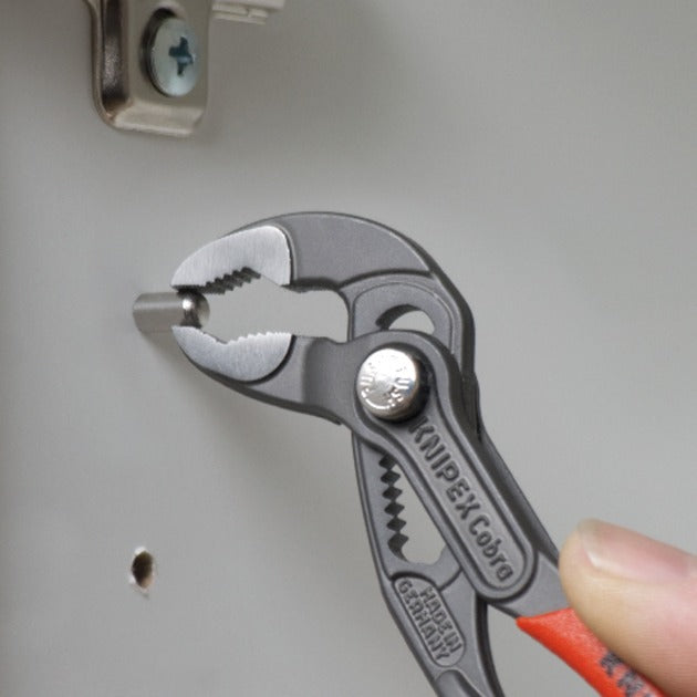 Knipex 125mm cobra® waterpomptang | geatramenteerd - 87 01 125
