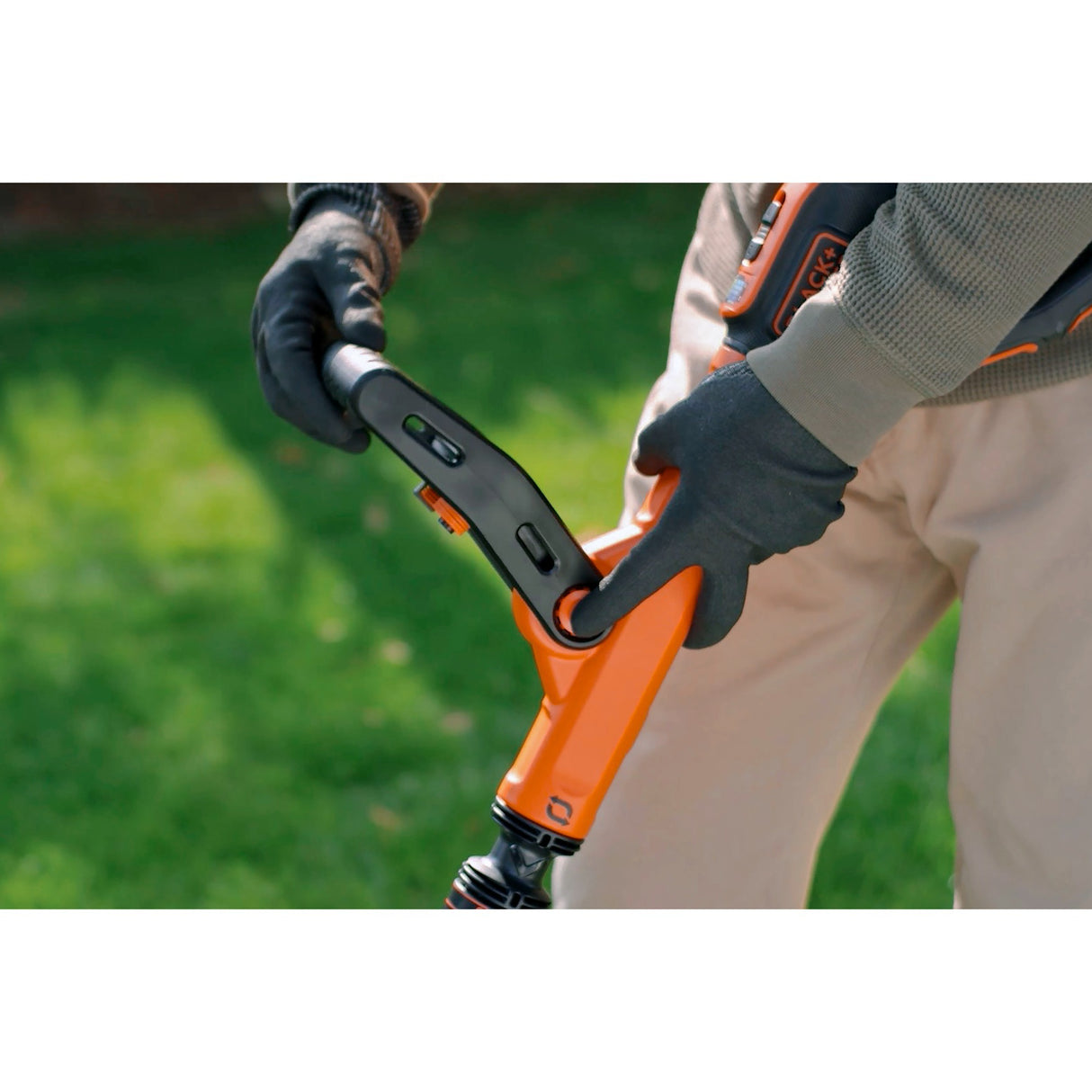Black+decker 18v trimmer met 2 messen en accu grastrimmer (zwart oranje, 25 cm, accu inbegrepen)