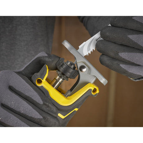 Stanley brushless v20 18v fatmax reciprozaag (zwart geel, accu, oplader en koffer inbegrepen)