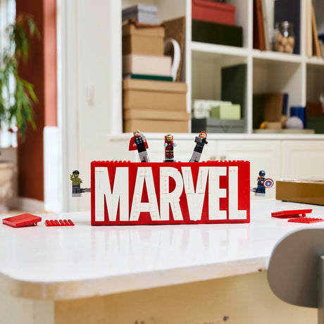 Lego marvel: marvel logo en minifiguren bouwbare decoratie en speelgoed voor kinderen 76313