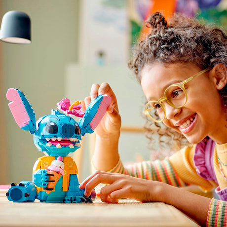 Lego ǀ disney stitch bouwbaar speelgoed en kinderkamer decoratie van de disney film 43249