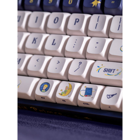 Iqunix f97 starry tryst rgb mechanisch gaming toetsenbord (donkerblauw, us lay-out (qwerty), gateron red, 96%, rgb leds, hot-swappable, pbt, 2.4ghz | bluetooth 5.1 | usb-c)