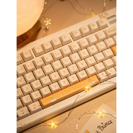 Iqunix zx75 sunset ponder wireless mechanical keyboard (lichtgeel, us lay-out (qwerty), iqunix silent rose, 75%, rgb leds, hot-swappable, double-shot pbt, 2.4ghz | bluetooth 5.1 | usb-c)