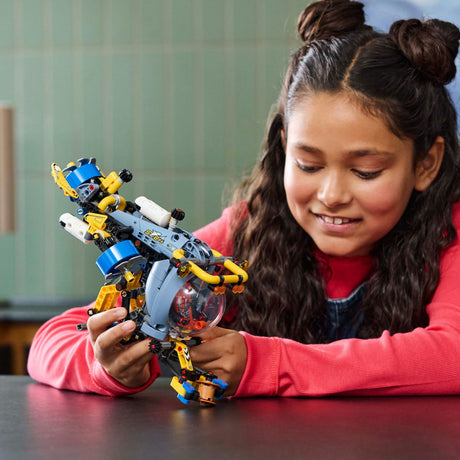 Lego technic onderzeeër voor diepzeeonderzoek - 42201