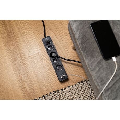 Brennenstuhl ecolor 4-voudige stekkerdoos met 2 usb-laadaansluitingen stekkerdoos (zwart, 2x usb-c)