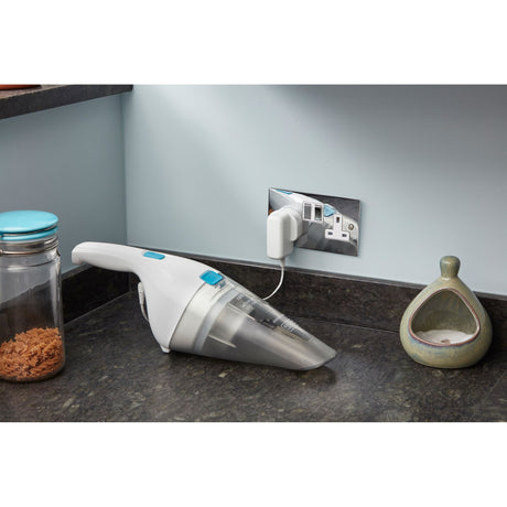 Black+decker nvc115jlew-qw 3.6v 1.5ah kruimeldief handstofzuiger (wit, incl. jack-plug lader)