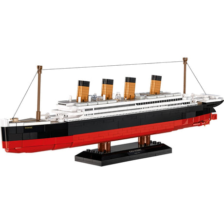 Cobi historical collection - r.m.s. titanic constructiespeelgoed (schaal 1:700)