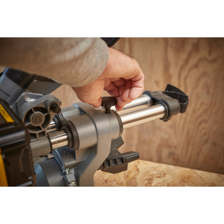 Stanley fatmax v20 18v 4.0ah 190 mm afkort- en verstekzaag (geel zwart, accu (18v, 4.0ah) en oplader (2a) inbegrepen)