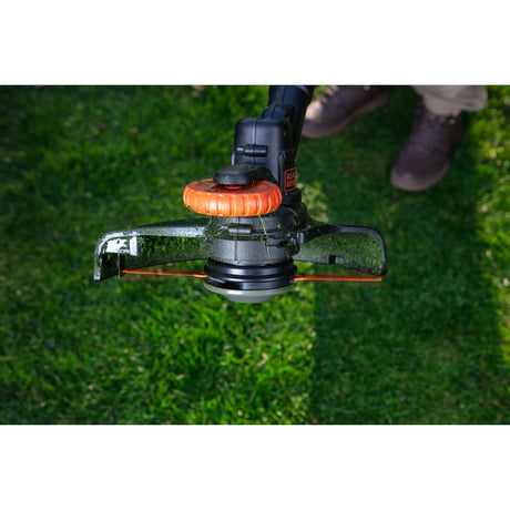 Black+decker 18v grastrimmer met 2 messen zonder accu (zwart oranje, 25 cm, accu en oplader niet inbegrepen)