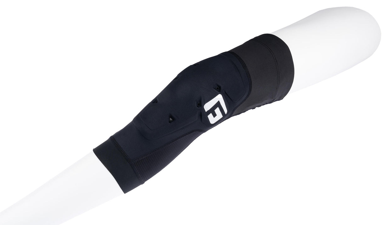 G-form knee protector pro-x4 size l