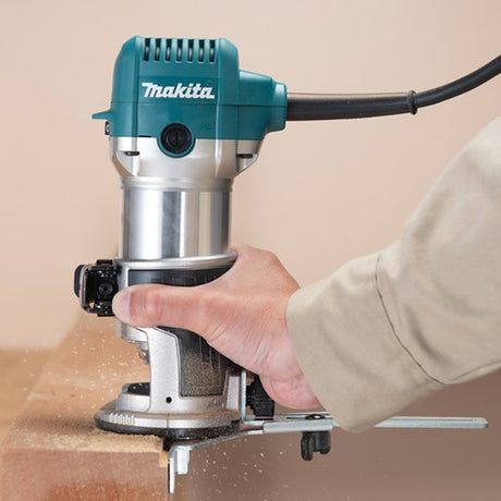 Makita rt0702c kantenfrees 6mm 8mm 710w - rt0702c