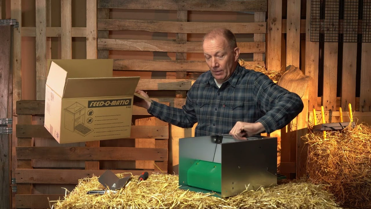 Olba producten automatische voerbak trapbak 12kg