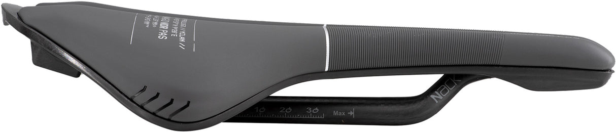Prologo nago r4 ndr pas saddle