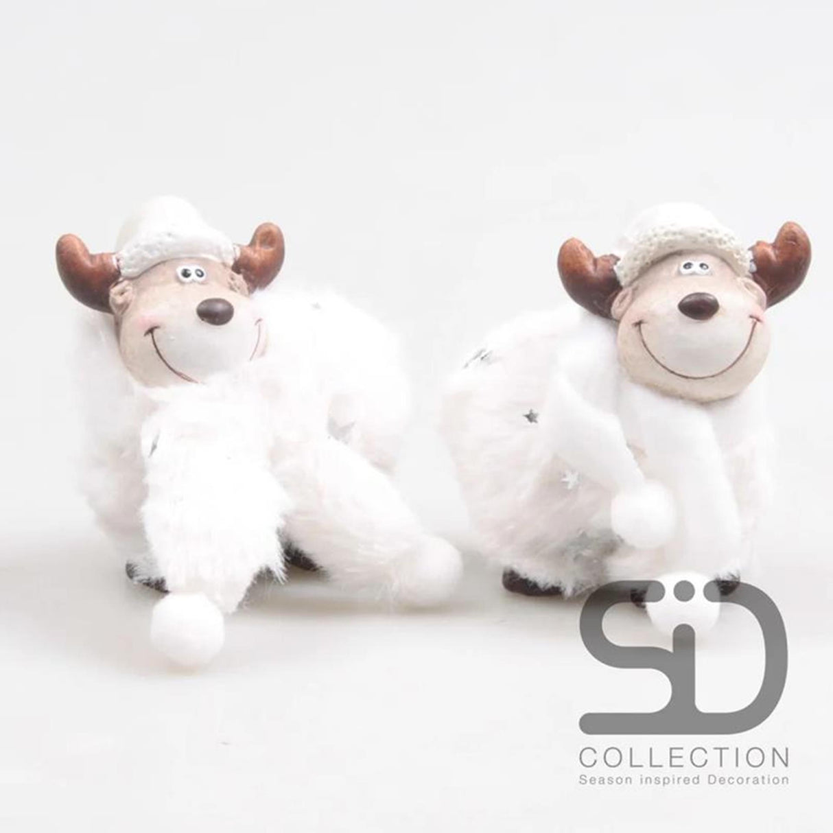 Season inspired decoration eland kerstfiguur terracotta staand zoe gus 7,5x4,5x8cm