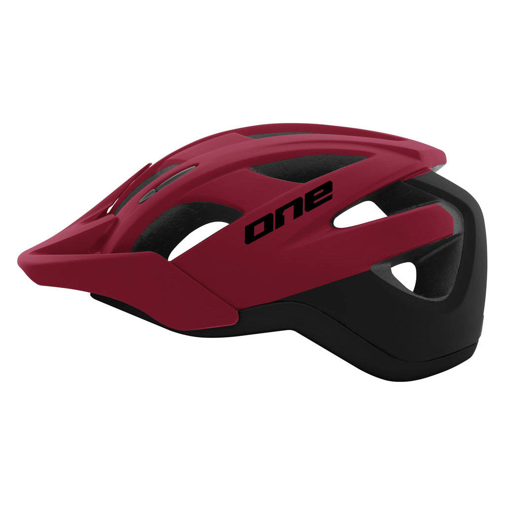 One One Helm Trail Pro S M (55-58) Sort rød